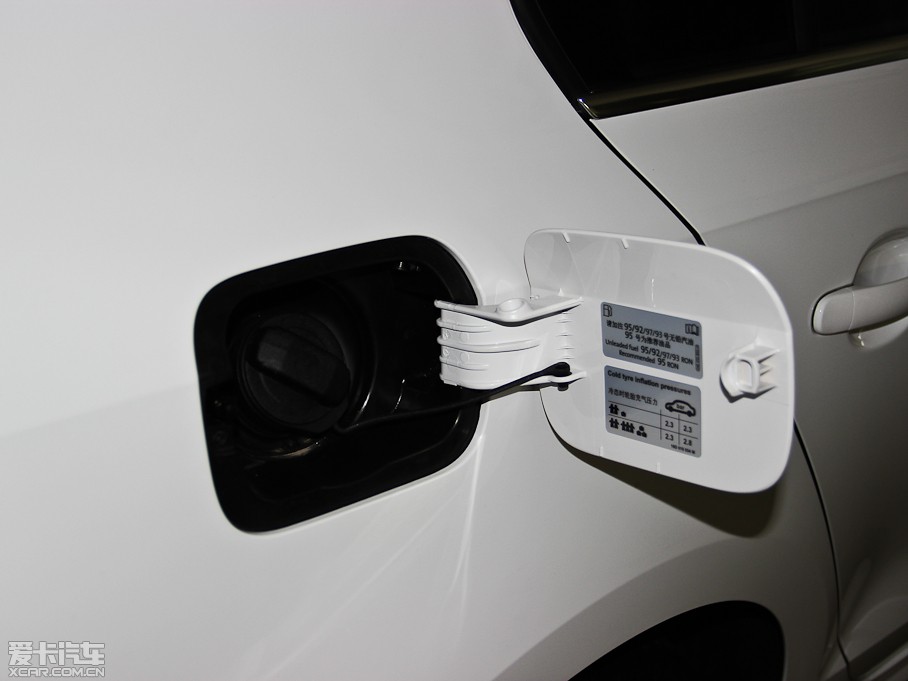 2014v 1.4TSI {(ln)(q)