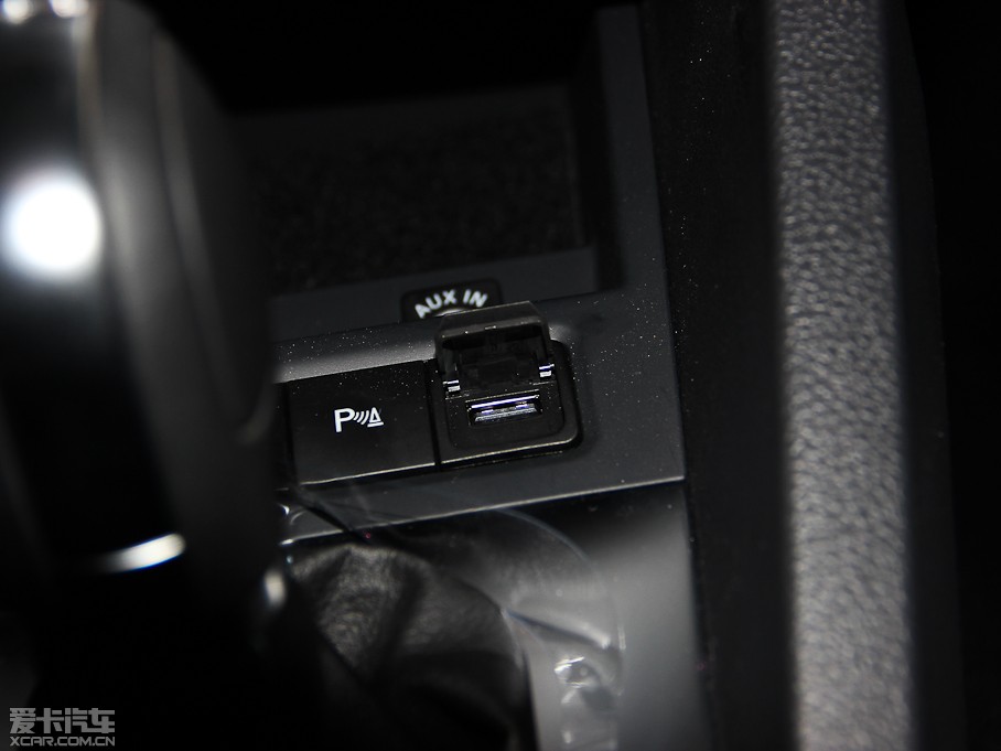 2014v 1.4TSI {(ln)(q)