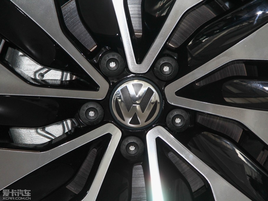 2014v Ŀ 1.4TSI {(ln)(q)