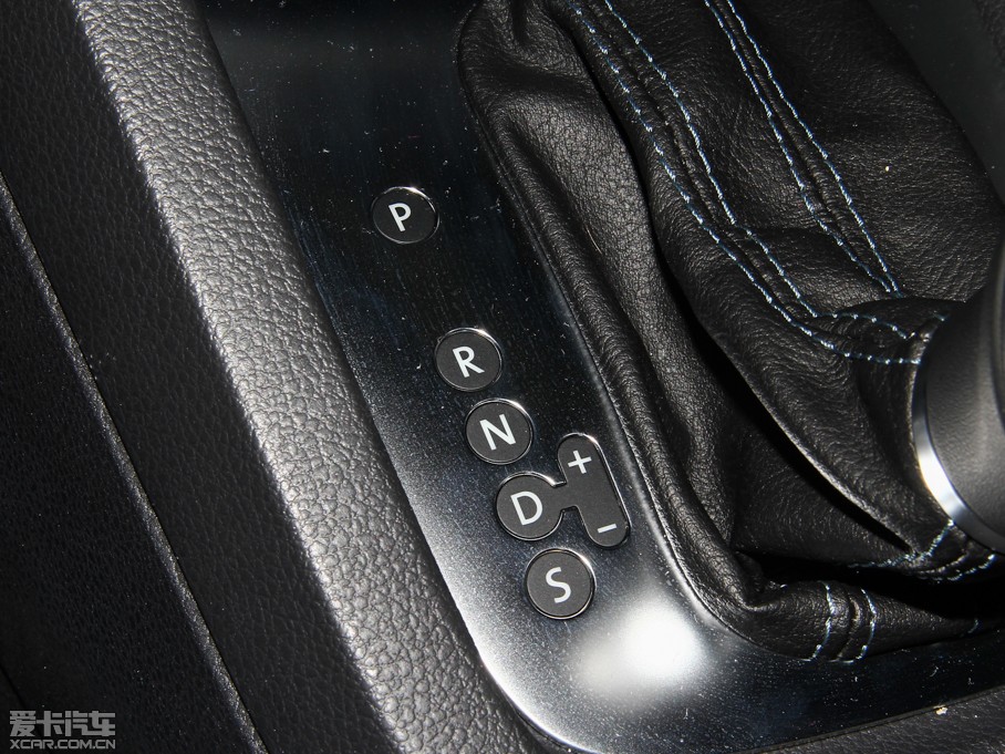 2014v Ŀ 1.4TSI {(ln)(q)