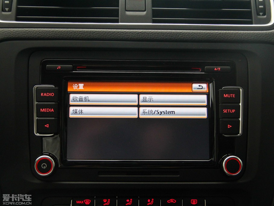 2014v Ŀ 1.4TSI {(ln)(q)