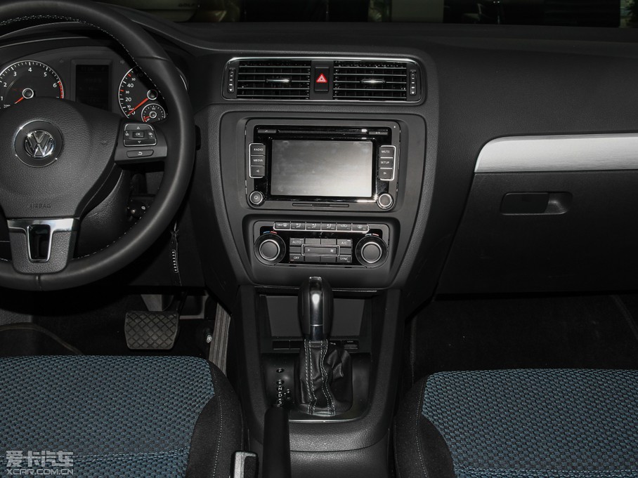 2014v Ŀ 1.4TSI {(q)