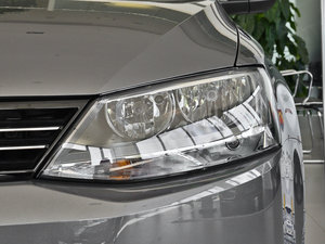 2014款1.6L 自动舒适型 大灯