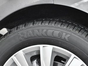 2014款1.6L 自动舒适型 轮胎品牌