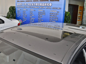 2014款1.6L 自动舒适型 车顶