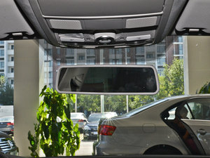 2014款1.6L 自动舒适型 车内后视镜