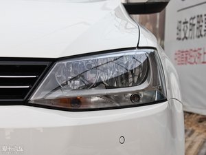 2014款1.4TSI 手动豪华型 大灯