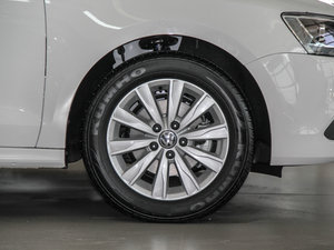 2014款1.6L 手动舒适型 轮圈