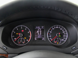 2014款1.8TSI 自动旗舰型 仪表