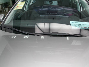 2014款1.4TSI 自动豪华型 雨刷