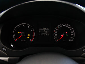 2014款改款 1.6L 自动舒适型 仪表