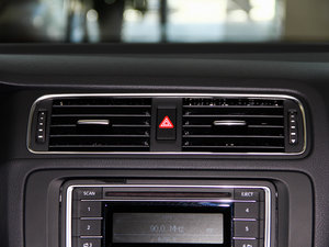 2014Ŀ 1.6L Ԅm {(dio)L(fng)