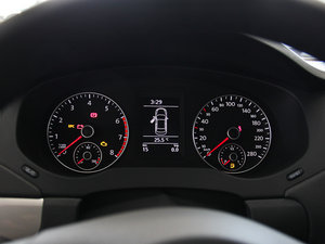 2014款改款 1.4TSI 手动豪华型 仪表