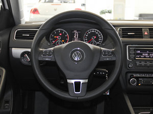 2014款改款 1.4TSI 手动豪华型 方向盘