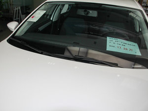 2014款改款 1.4TSI 蓝驱型 雨刷