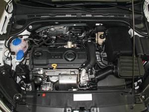 2014款改款 1.4TSI 蓝驱型 发动机