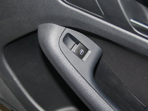 2014Ŀ 1.8TSI ԄŞ п؅^(q)