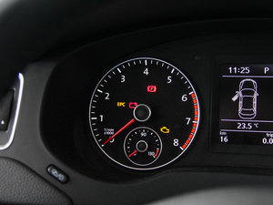 2014Ŀ 1.8TSI ԄŞ п؅^