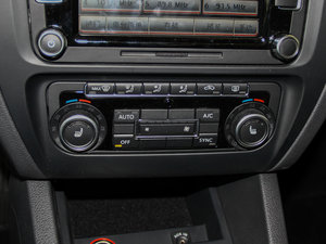 2014Ŀ 1.8TSI ԄŞ {{