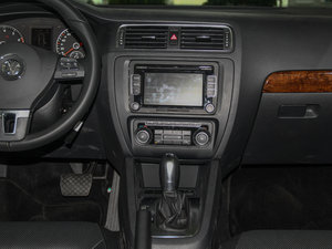 2014款改款 1.8TSI 自动旗舰型 中控台