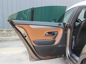 2015款2.0TSI 至尊型 左后车门