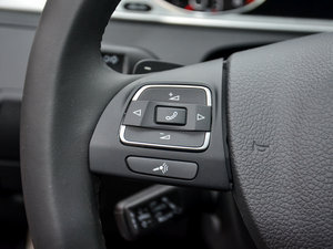 2015款1.8TSI 豪华型 中控区