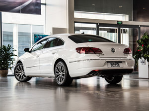 2015款3.0FSI V6 左后45度