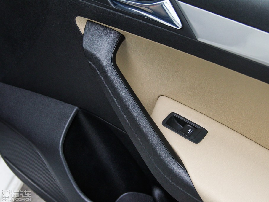 2015_(d) 1.6L Ԅ(dng)m