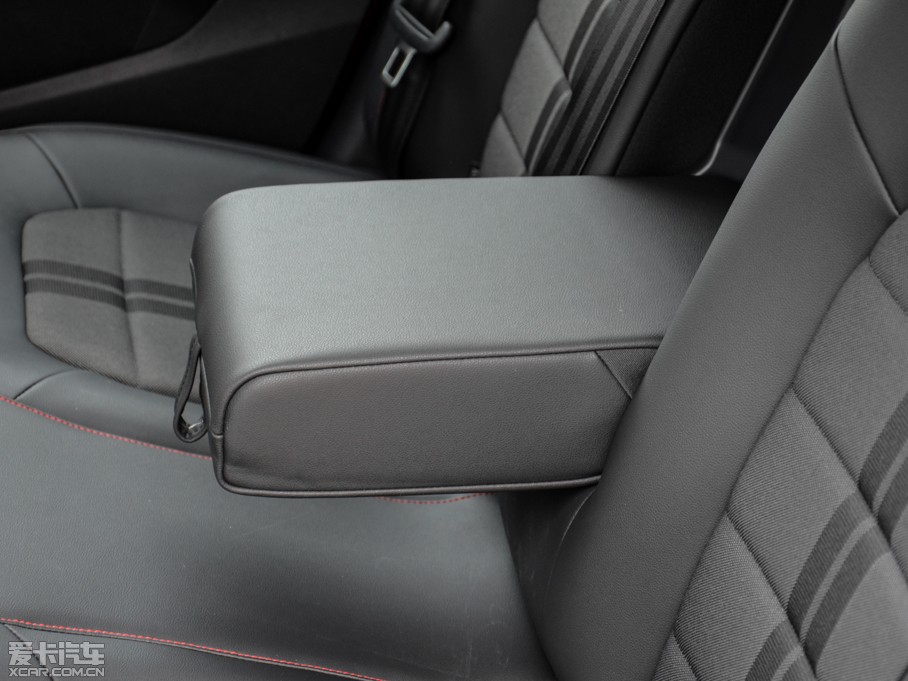 2015_ 1.4T DSG Sportline