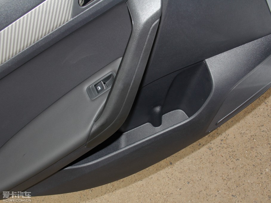 2015����_(d��) 1.6L �Ԅ�(d��ng)���A��