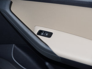 2015|(zh)ݰ 1.6L Ԅ(dng)m п؅^(q)