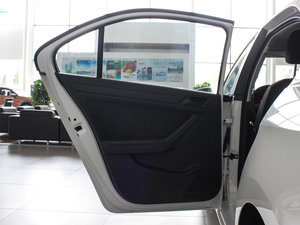 2015|ݰ 1.6L Ԅӕr ܇T