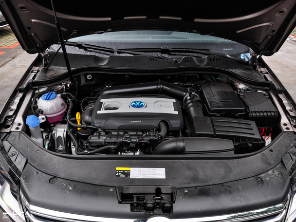 一汽-大眾2015款邁騰