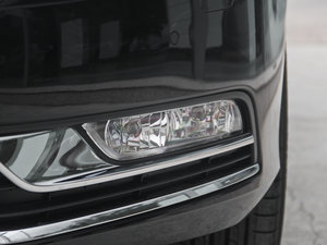 2015款1.8TSI 豪华型 前雾灯