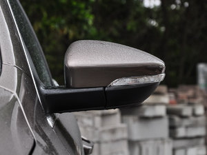 2015款1.8TSI 领先型 后视镜