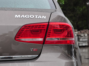 2015款1.8TSI 领先型 尾灯