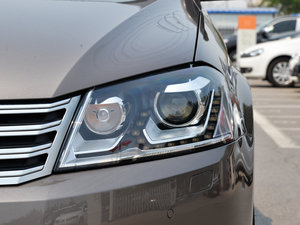 2015款1.8TSI 尊贵型 大灯