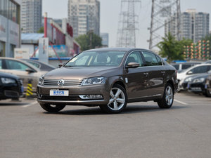 2015款1.8TSI 尊贵型 左前45度