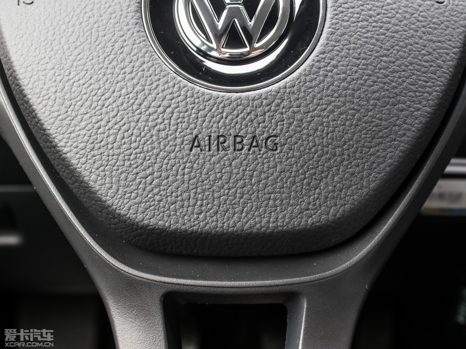 2015ߠ 1.6L ք(dng)r(sh)