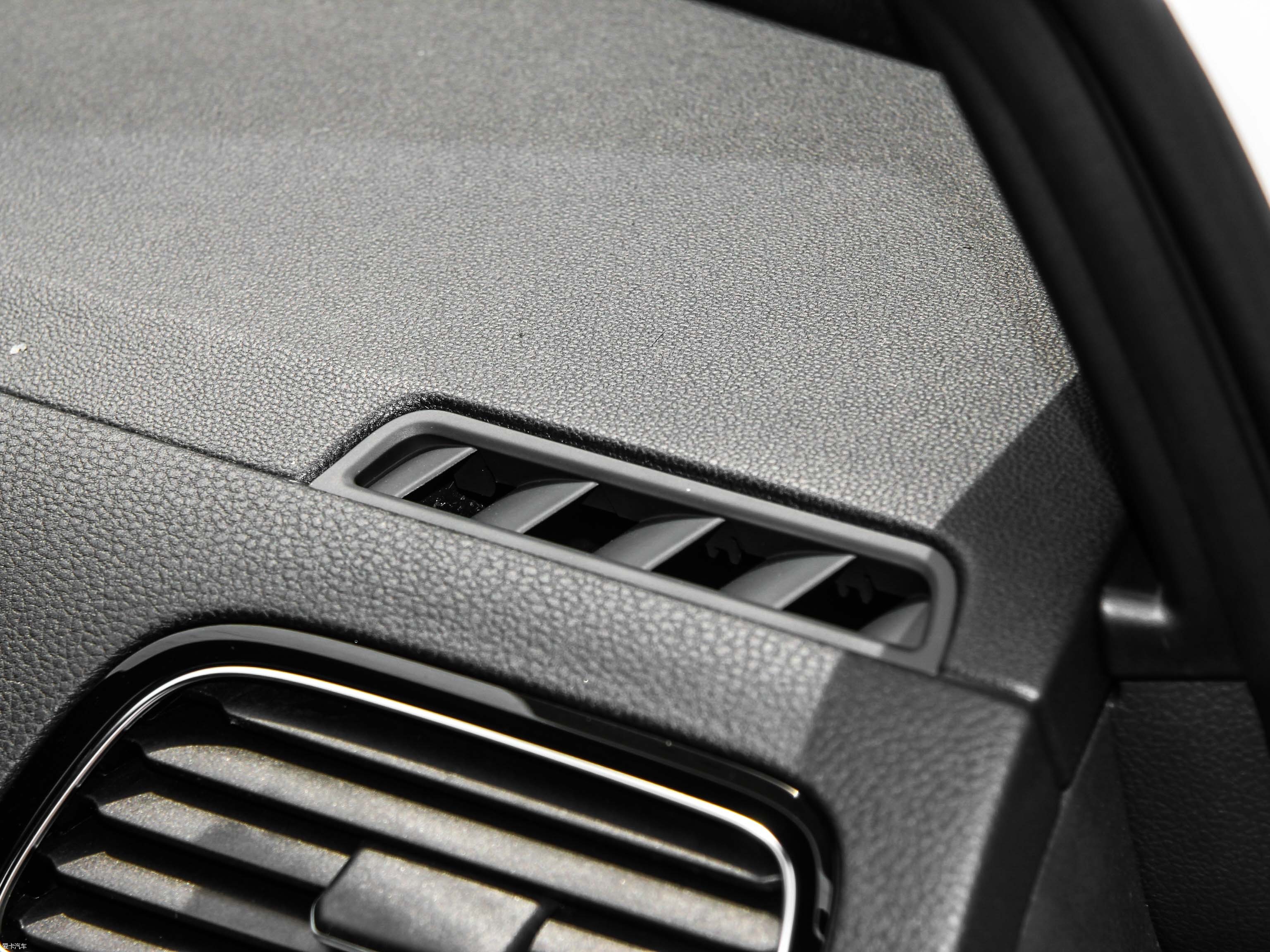 2015ߠ 1.4TSI ԄR-Line