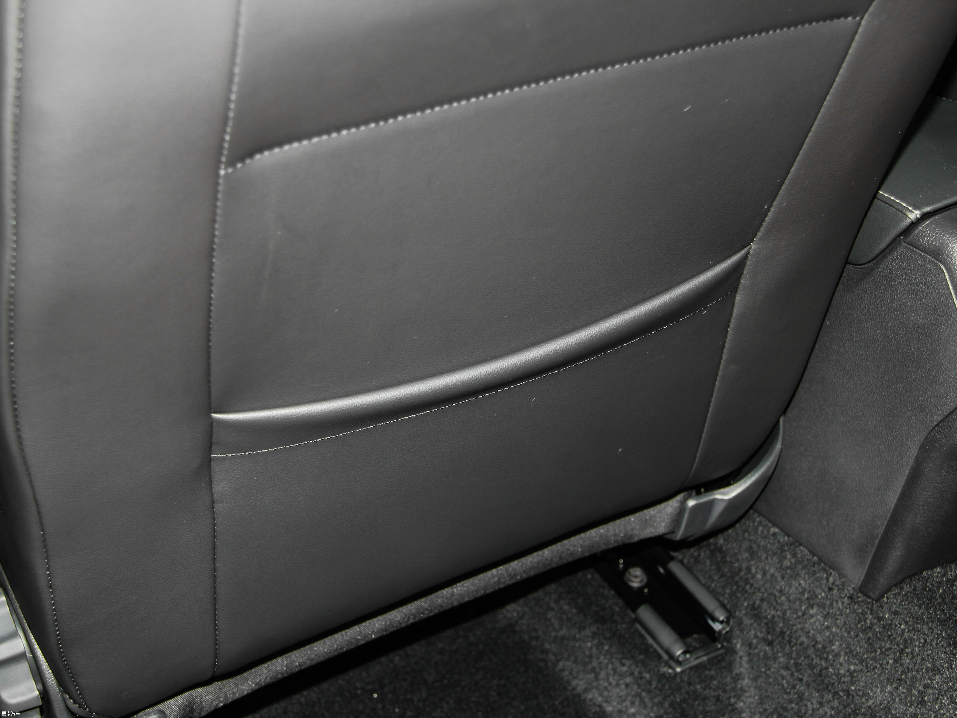 2015ߠ 1.4TSI ԄR-Line