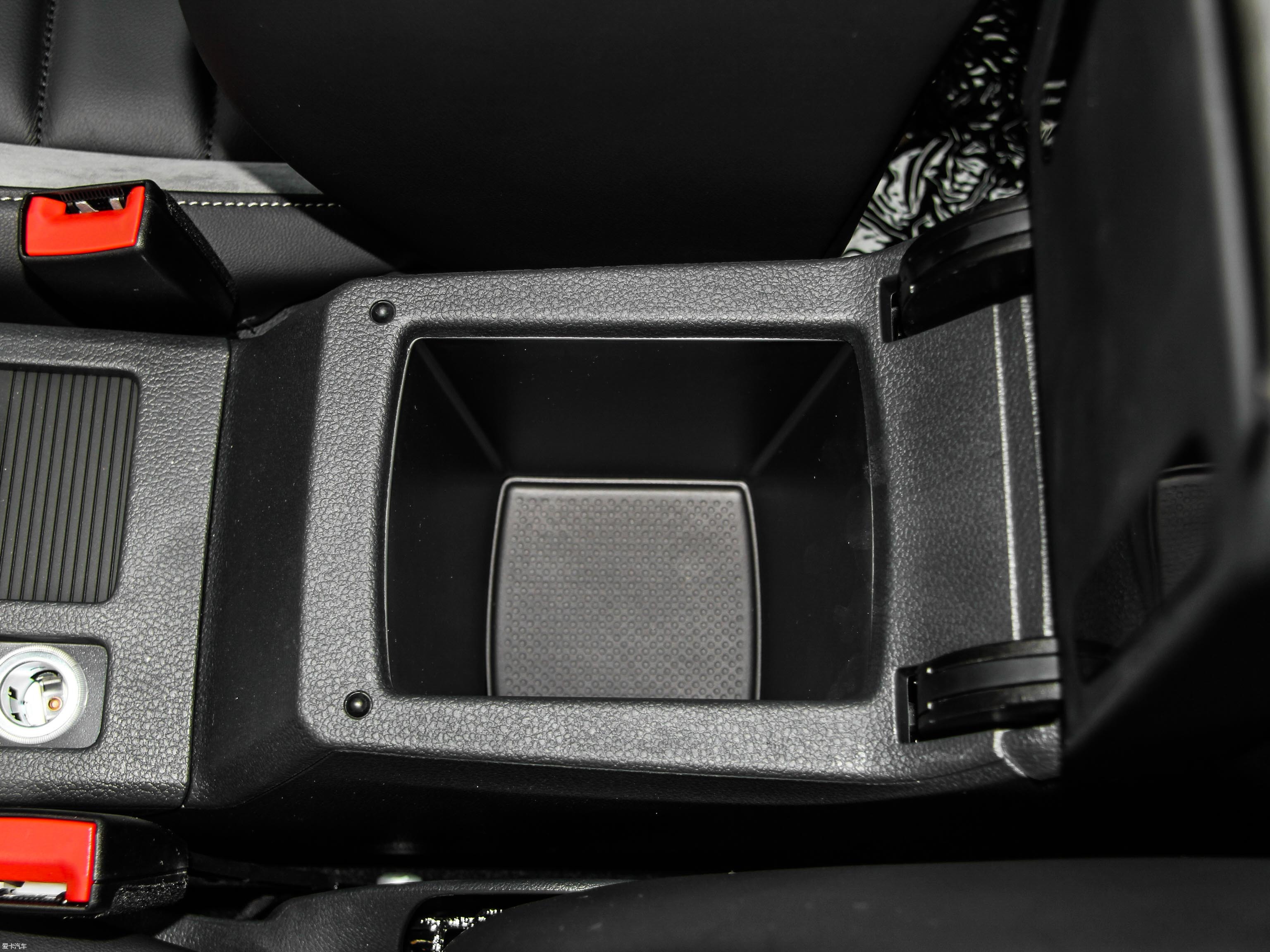 2015ߠ 1.4TSI Ԅ(dng)R-Line