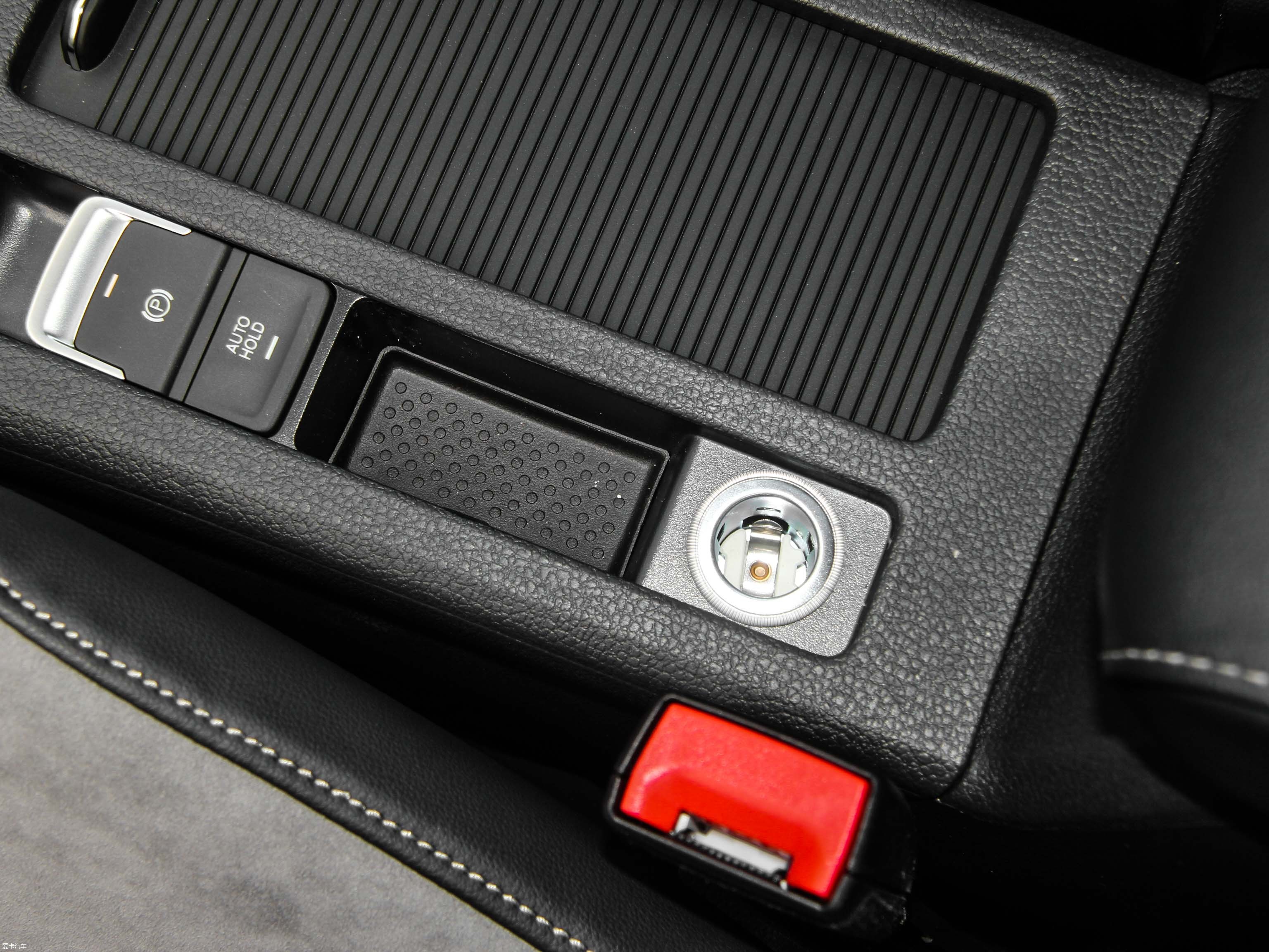 2015ߠ 1.4TSI Ԅ(dng)R-Line