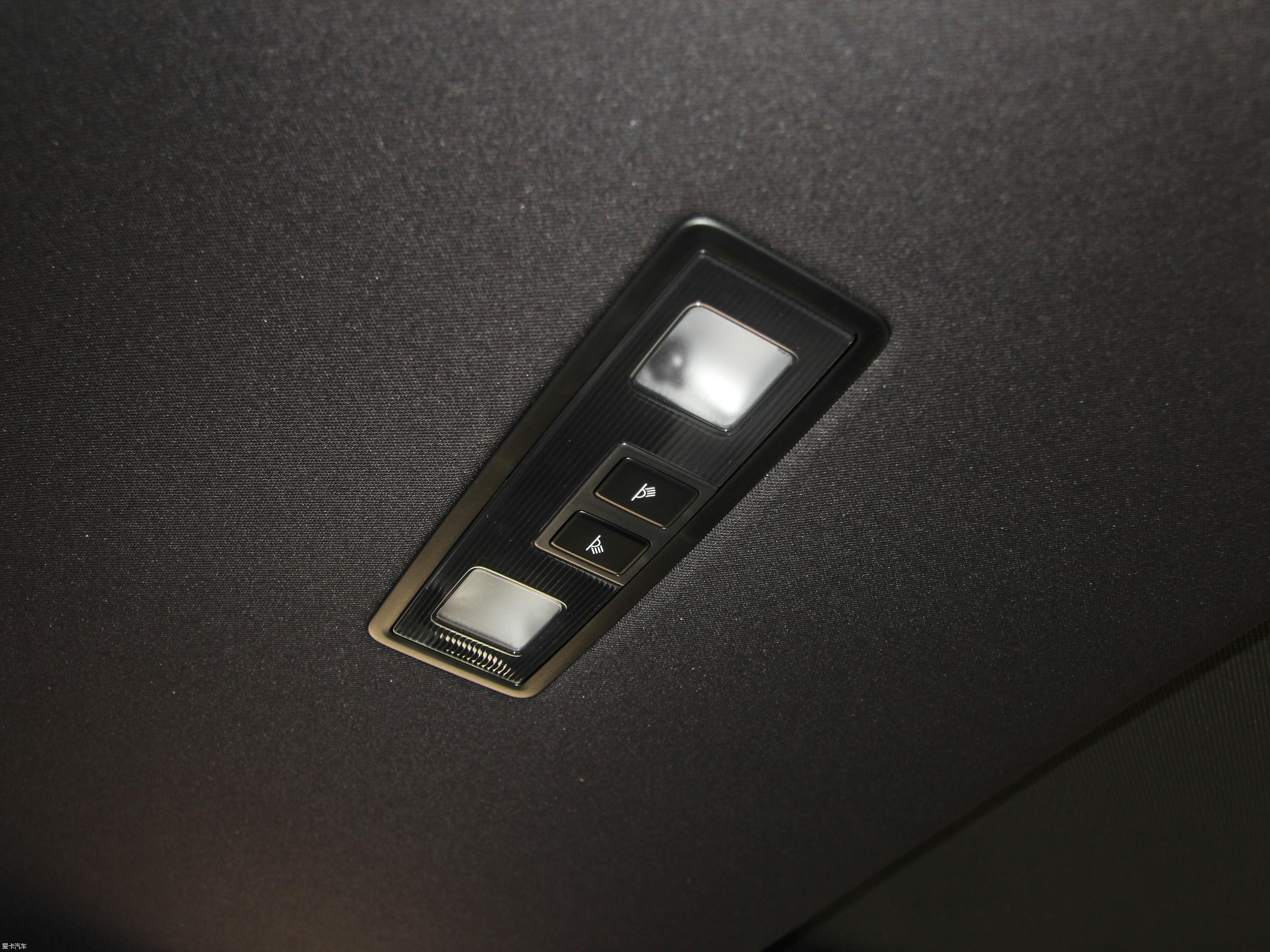 2015ߠ 1.4TSI ԄR-Line