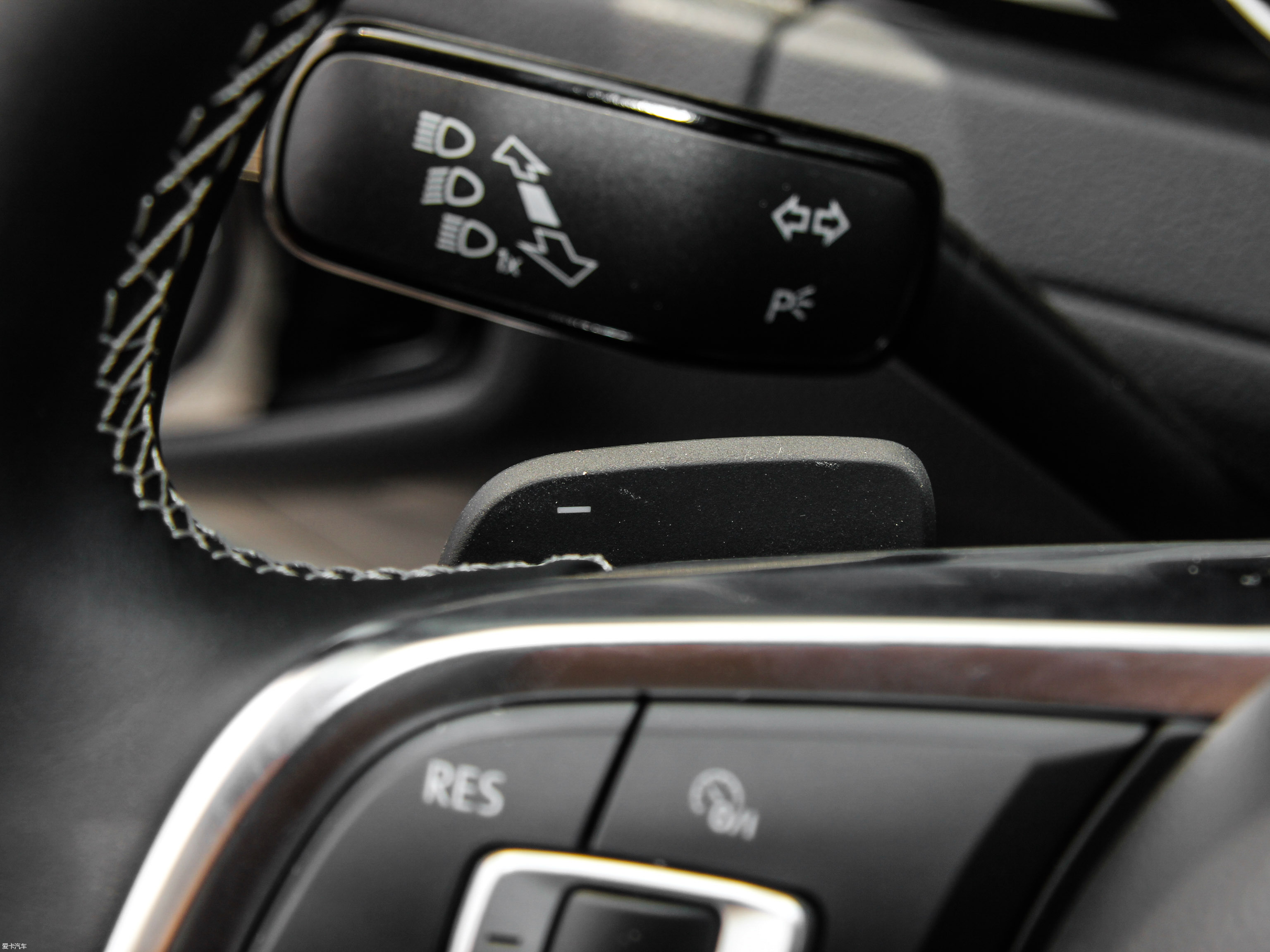 2015ߠ 1.4TSI ԄR-Line