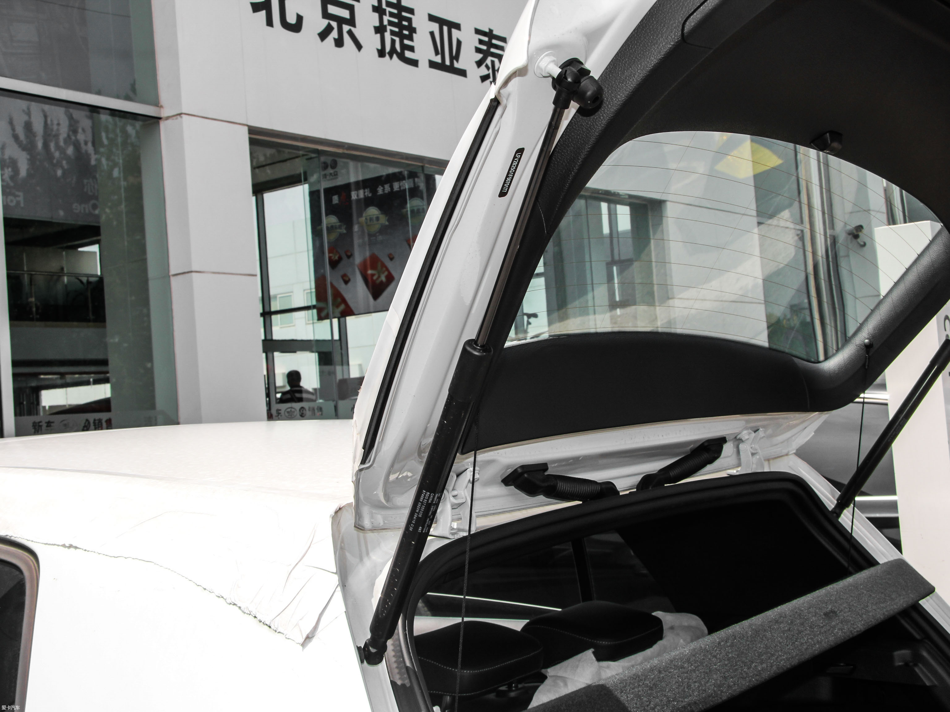 2015ߠ 1.4TSI ԄR-Line