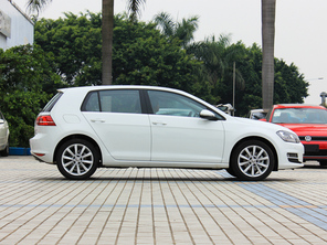 一汽-大眾2015款高爾夫