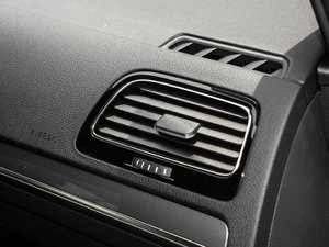 20151.4TSI ԄR-Line g