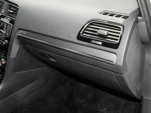 20151.4TSI ԄR-Line g