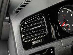 20151.4TSI ԄR-Line g